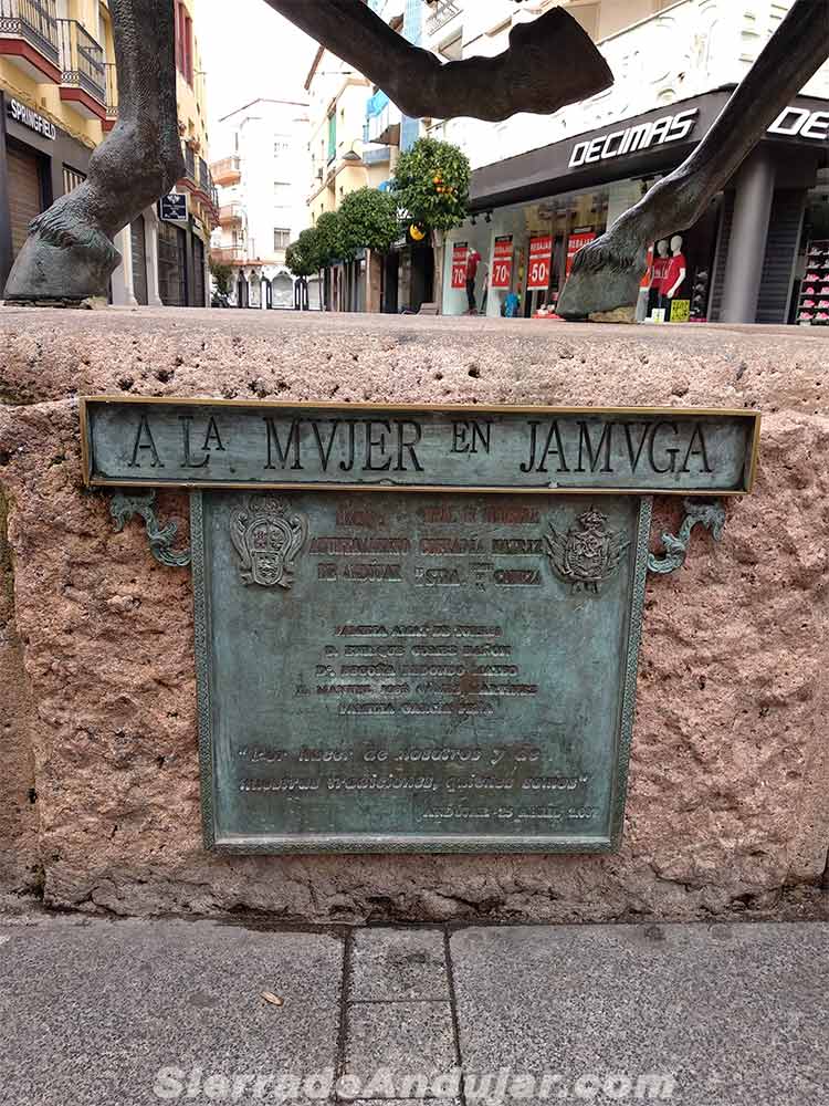 a la mujer en jamuga
